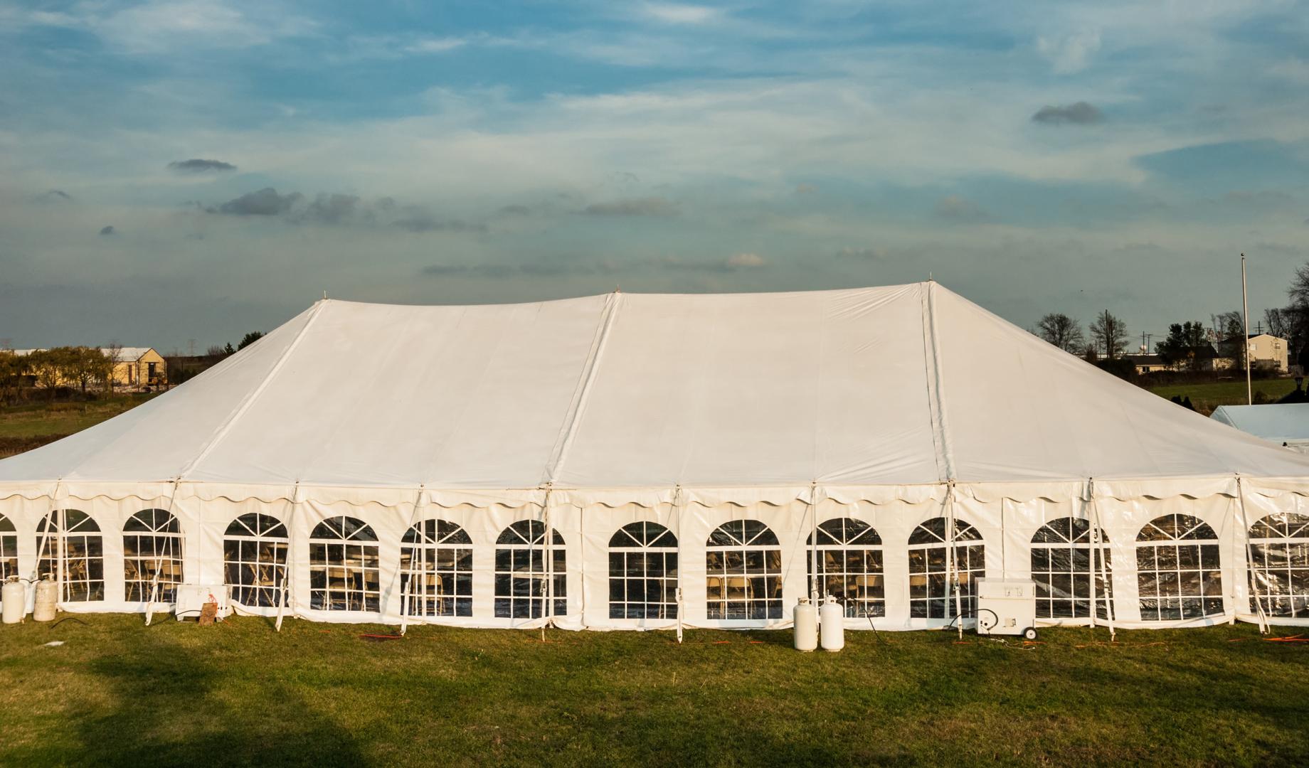 Location de tentes et chapiteaux Saint-Pierre